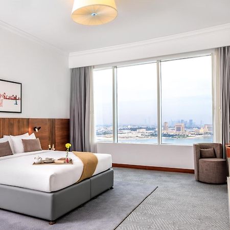 Somerset West Bay Доха Екстериор снимка A bedroom at the hotel