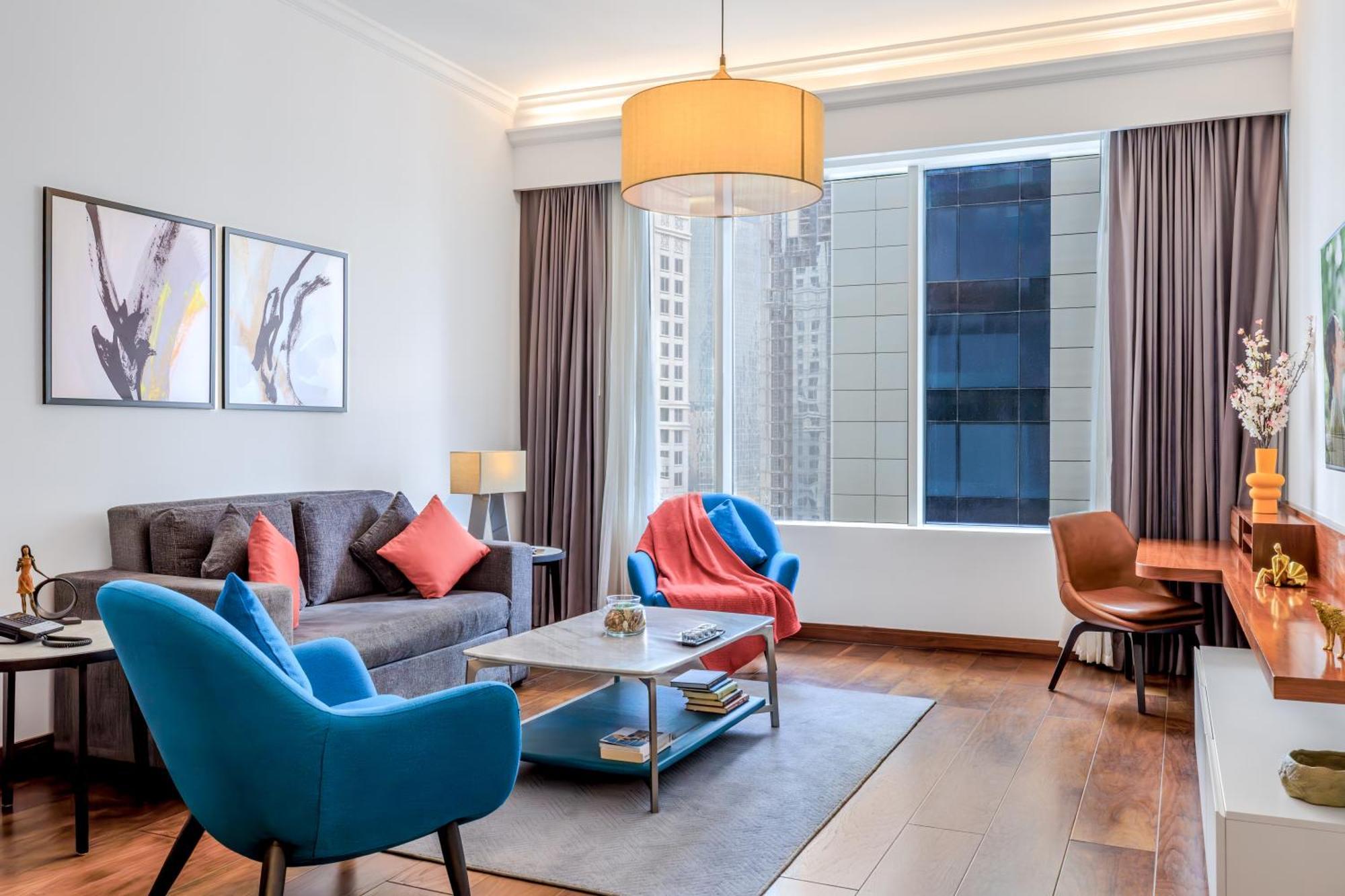 Somerset West Bay Доха Екстериор снимка Living room
